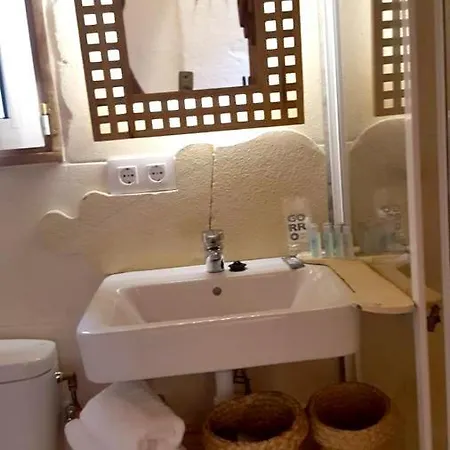 Holiday home 5 Bedrooms House With Wifi At 5 Km Away From The