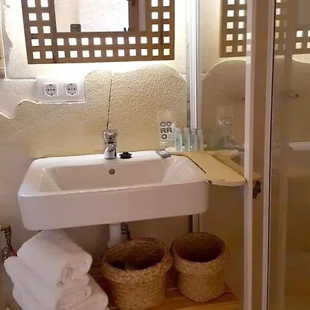 5 Bedrooms House With Wifi At 5 Km Away From The * Mahon (Menorca)