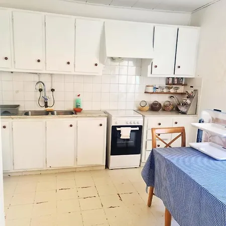 Holiday home 5 Bedrooms House With Wifi At 5 Km Away From The Mahon (Menorca)